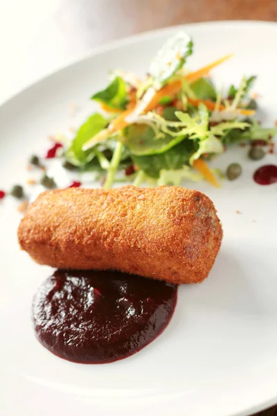 Sabroso Aperitivo Croqueta Cocida —  Fotos de Stock