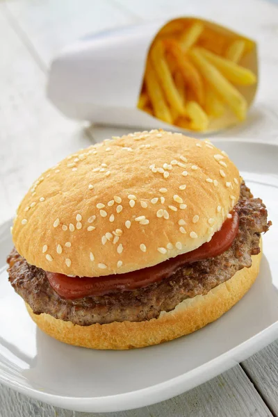 Hervormingspakket Rundvlees Hamburger Maaltijd — Stockfoto