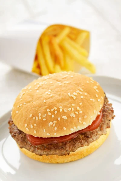 pared beef burger meal