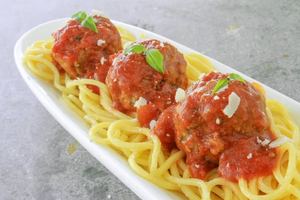 Plated Tasty Meatball Meal — Stock Photo, Image
