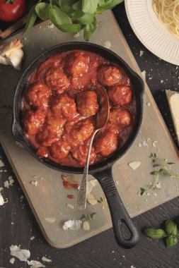 kaplama köfte yemek tabağı