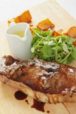 kaplama kuzu ana yemek