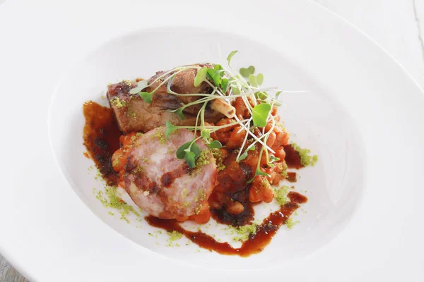 Plated Fresh Pork Meal — Stock Photo, Image