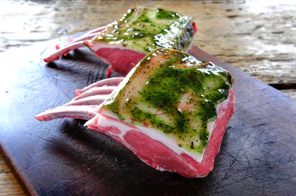 Fresh Raw Cut Lamb Plate — Stock Photo, Image