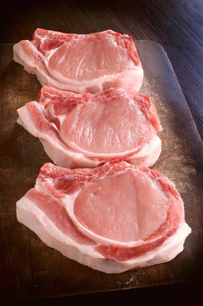 Rohes Schweinefleisch Zubereiten — Stockfoto