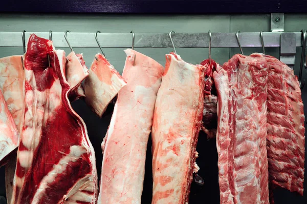 Afslachten Van Vers Rauw Vlees — Stockfoto