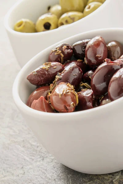 Frische Gesunde Oliven Teller — Stockfoto