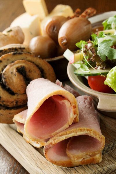 Mixed cheese ploughman's lunch