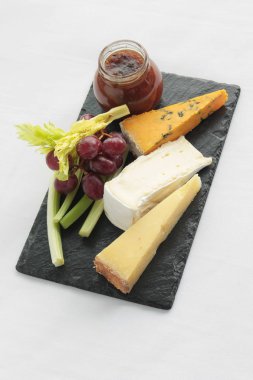 karışık lezzetli peynir seçimi