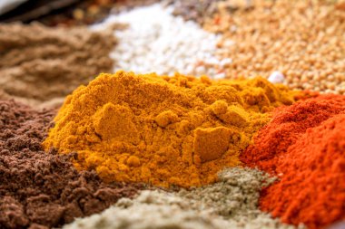 Taze kurutulmuş karışık baharat