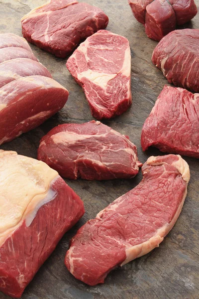 Aged Cut Beef Steaks Table — Stock Photo, Image