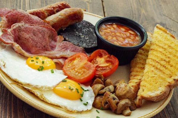 Традиционный Приготовленный Полный Английский Завтрак — стоковое фото