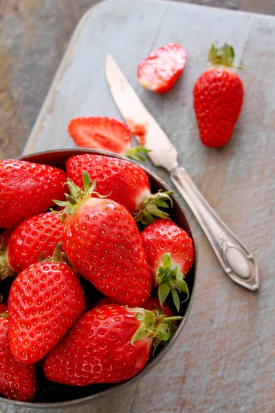 Frutta Fresca Matura Alle Fragole — Foto Stock