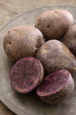 taze çiğ patates hazırlama