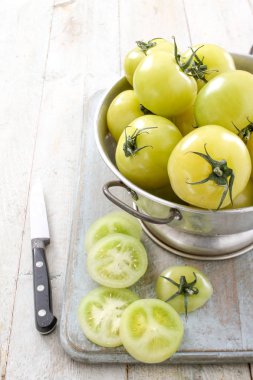 masada olgun yeşil domates