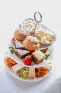 geleneksel öğleden sonra çay seçimi