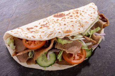 Hint tikka şiş kebap naan şal