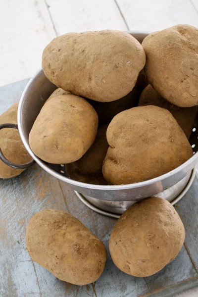 Preparing Fresh Raw Potatoes — Stock Photo, Image