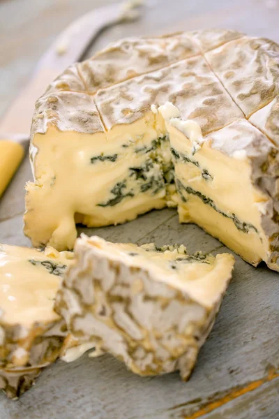 Вкусный Мягкий Синий Сыр — стоковое фото