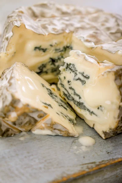 Delicious Soft Blue Cheese — Stock Photo, Image