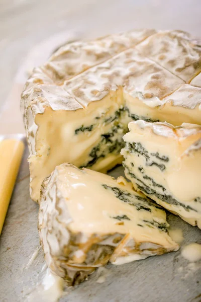Вкусный Мягкий Синий Сыр — стоковое фото