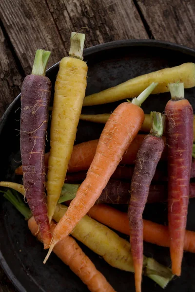 Preparing Fresh Healthy Carrots — Stock Photo, Image