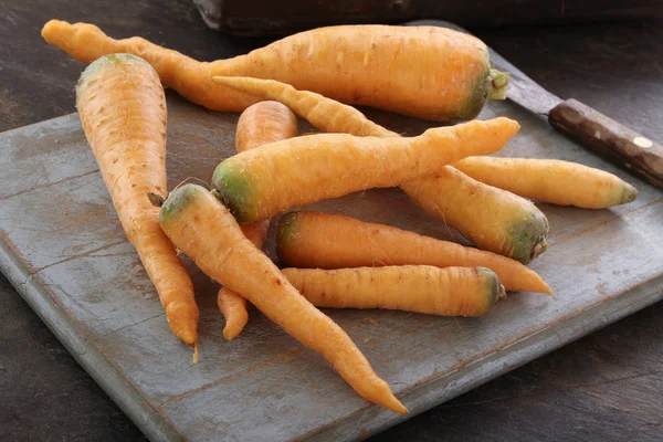Zubereitung Von Frischen Gesunden Karotten — Stockfoto