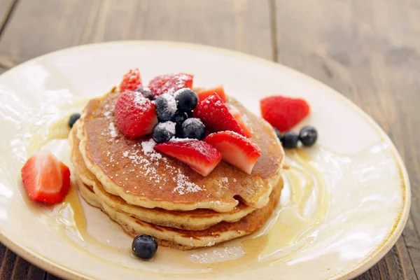 American Style Pancakes Berry Fruit — Stock Photo, Image