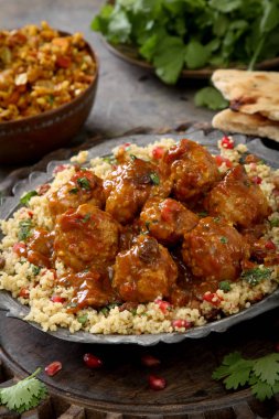 kaplama köfte yemek tabağı