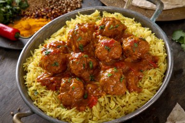 kaplama köfte yemek tabağı