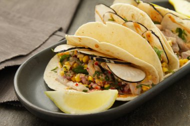 sağlıklı tedavi kılıç balığı salatası