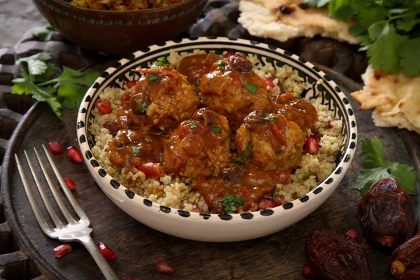 Kaplama Köfte Yemek Tabağı — Stok fotoğraf