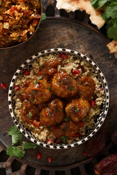 Guldpläterade Köttbulle Måltid Plattan — Stockfoto