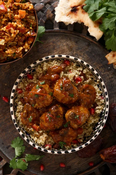 Guldpläterade Köttbulle Måltid Plattan — Stockfoto