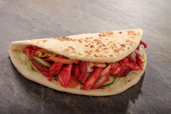 Νόστιμο Ινδικό Naan Wrap — Φωτογραφία Αρχείου