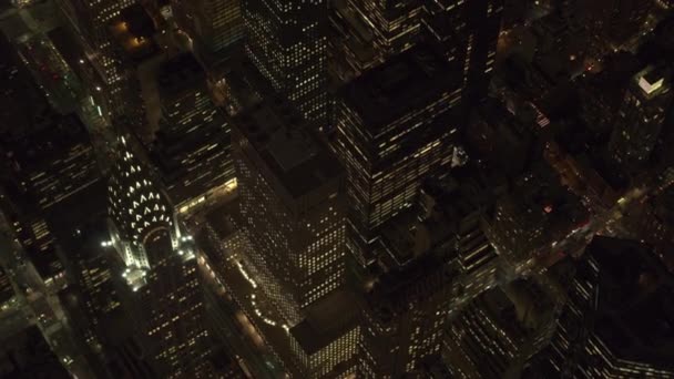 Aerial Heli Sköt Mest Upp Upplyst Manhattans Gator Nattetid Från — Stockvideo