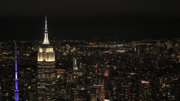 Heli Aufnahme Aus Der Luft Magische Bunte Stadtlichter Midtown Manhattan — Stockvideo