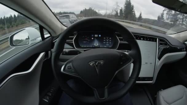 Tesla Autonomes Auto März 2017 Der Autopilot Des Selbstfahrenden Tesla — Stockvideo