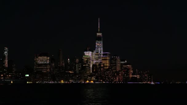 Окна Стеклянных Небоскребах Зданиях Кондоминиума Светились Огнями Волшебном Нью Йорке — стоковое видео