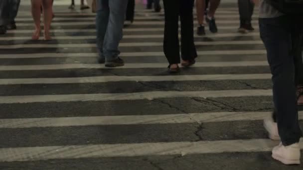 New York Usa September Human Legs Walking Pedestrian Crossing Big — Stock Video