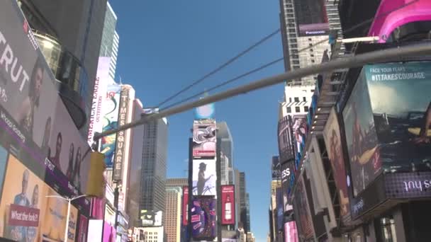 New York Usa September Berömda Times Square Ljust Prydda Med — Stockvideo