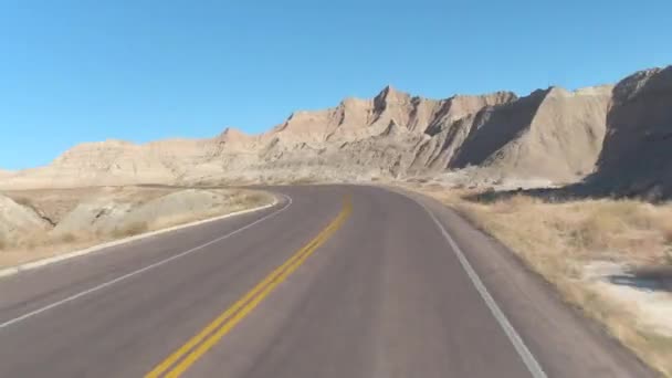 Time Lapse Conduciendo Por Camino Vacío Que Curva Través Del — Vídeos de Stock