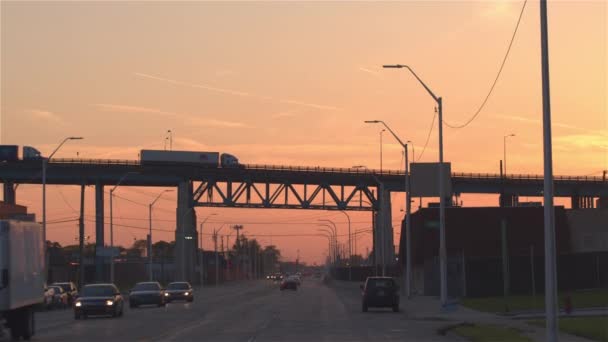 Cerrar Camiones Semirremolques Contenedores Carga Que Conducen Desde Almacén Almacenamiento — Vídeo de stock