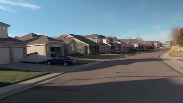 Denver Colorado November 2016 Driving Idyllic Suburban Row Houses Cars — Stock Video