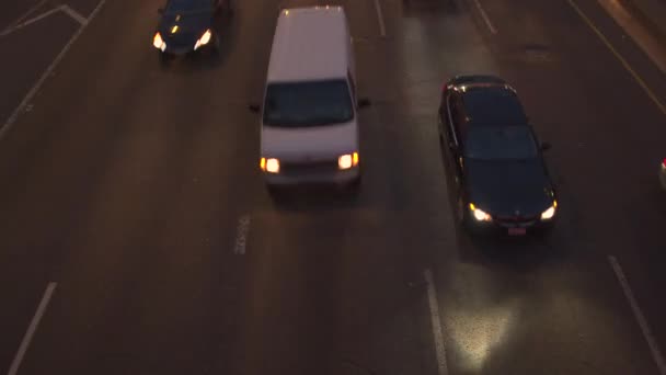Ângulo Alto Close Hyperlapse Suv Carros Vans Semi Caminhões Dirigindo — Vídeo de Stock