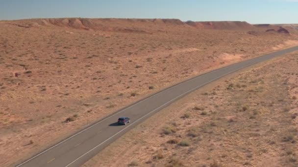 Aérien Voler Dessus Plein Circulation Autoroute Voies Multiples Courbant Travers — Video