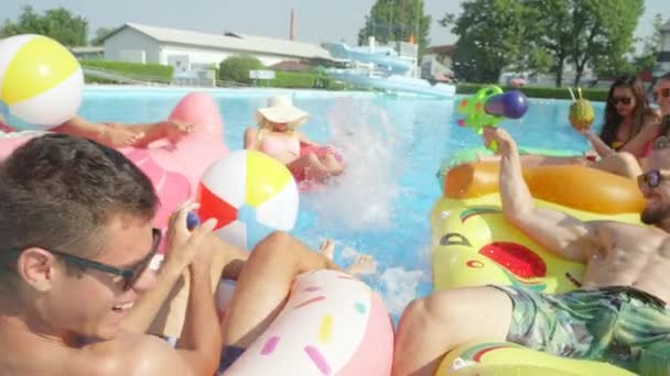 Slow Motion Closeup Smiling Young People Partying Floaties Jumping Pool — Stock Video