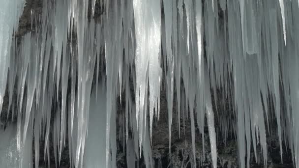 Gefrorener Wasserfall Nahaufnahme — Stockvideo