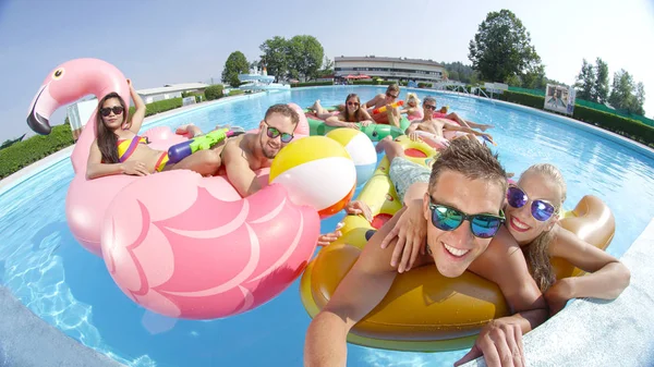 Selfie Nahaufnahme Porträt Glücklich Lächelnde Freunde Beim Selfie Während Einer — Stockfoto