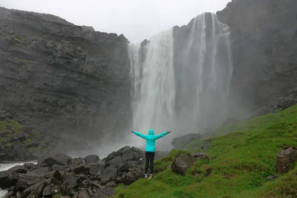 Excited Unrecognizable Woman Scenic Trekking Trip Watches Waterfall Her Arms — Zdjęcie stockowe